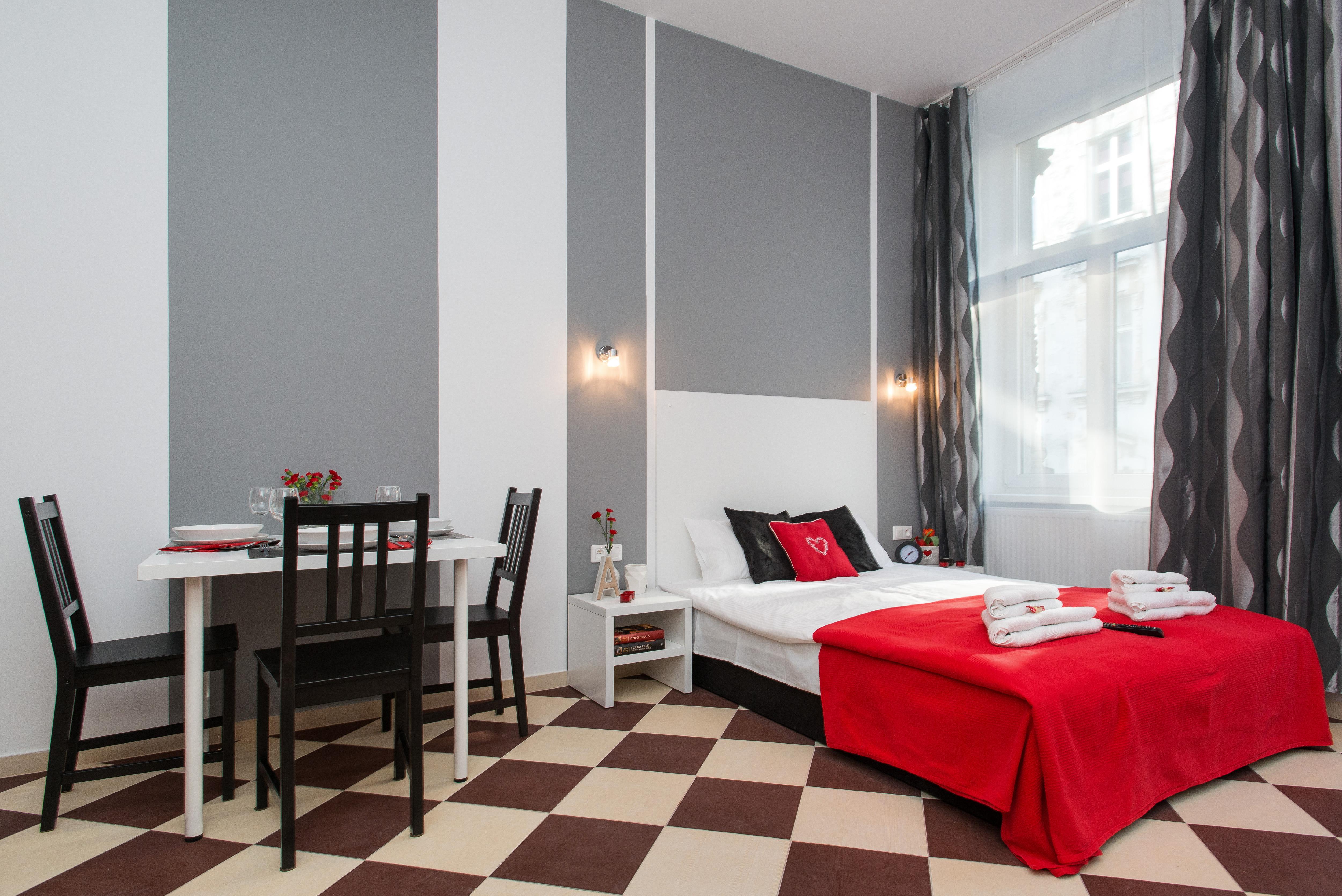 Happy Tower Aparthotel Krakow Exterior photo